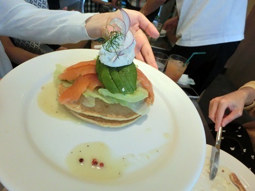 150719-原宿レインボーパンケーキ-7.jpg