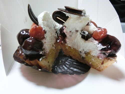 160604-DEMELのケーキ ザッハトルテとアップルシュトゥルーデル-4.jpg