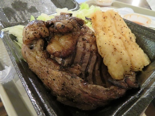 170521-ハワイ旅行 ロイヤルハワイアンセンター ステーキとチーズケーキ-3.jpg