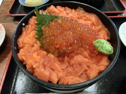 千葉県鴨川市まるよの海鮮丼 長野のゴスペルグループ Thursday Colors